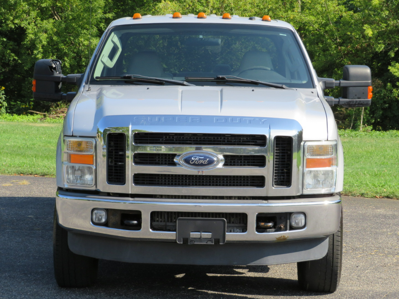 2008 Ford F-350 XL photo 2