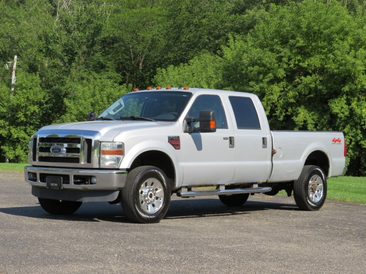 2008 Ford F-350 XL photo 11