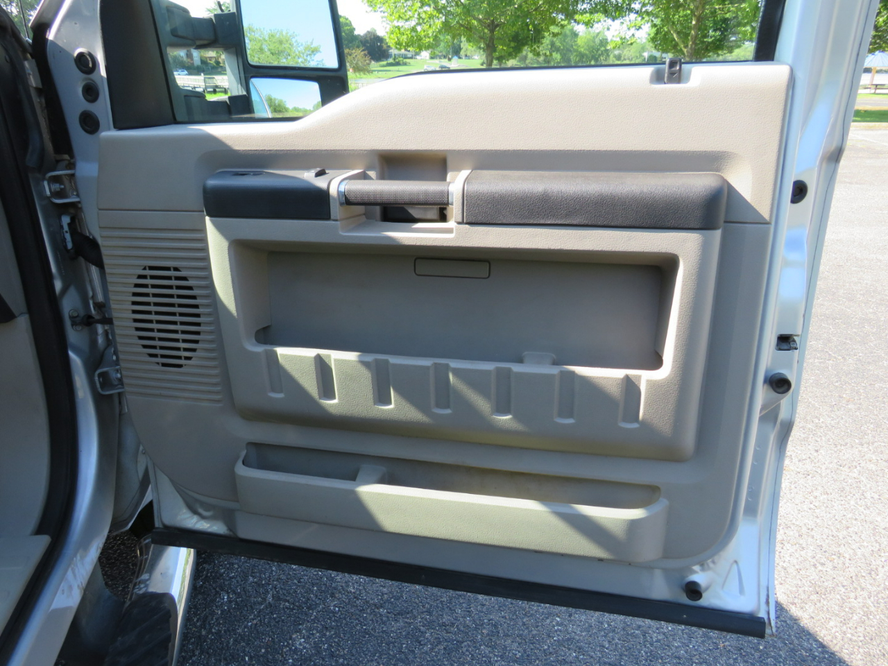 2008 Ford F-350 XL photo 20