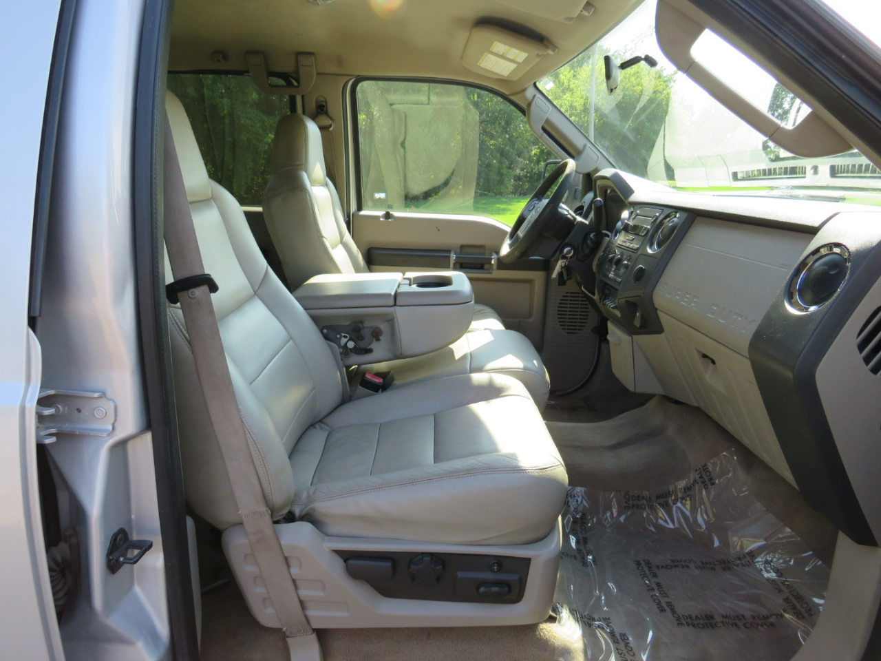 2008 Ford F-350 XL photo 22