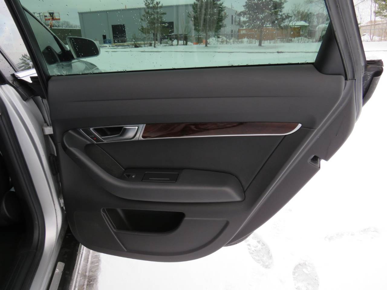 Audi A6 3.2 with Tiptronic 2007