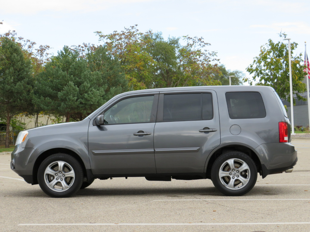 Honda Pilot EX-L 4WD 5-Spd AT 2013 Honda Pilot EX-L 4WD 5-Spd AT 2013