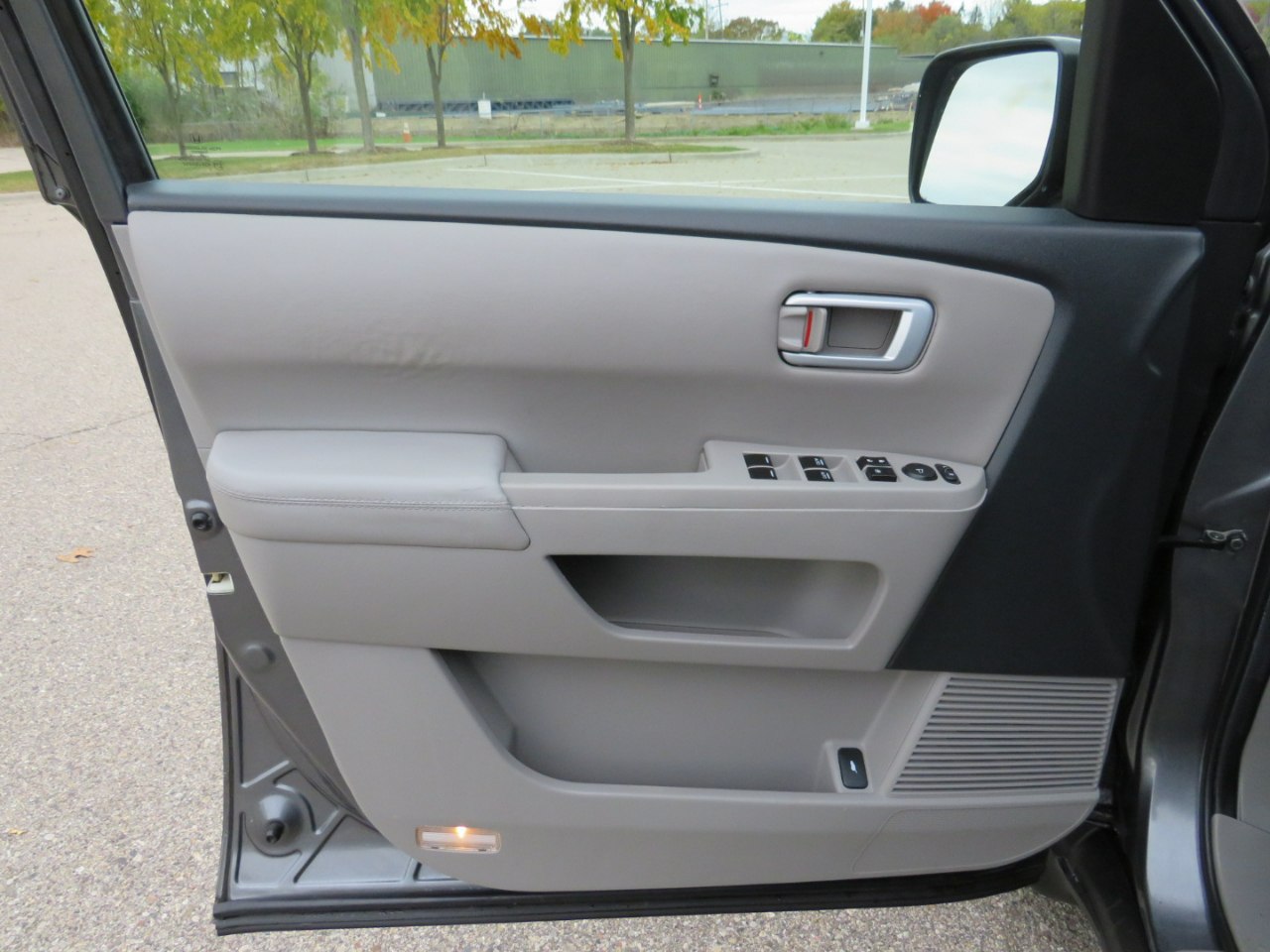 Honda Pilot EX-L 4WD 5-Spd AT 2013 Honda Pilot EX-L 4WD 5-Spd AT 2013