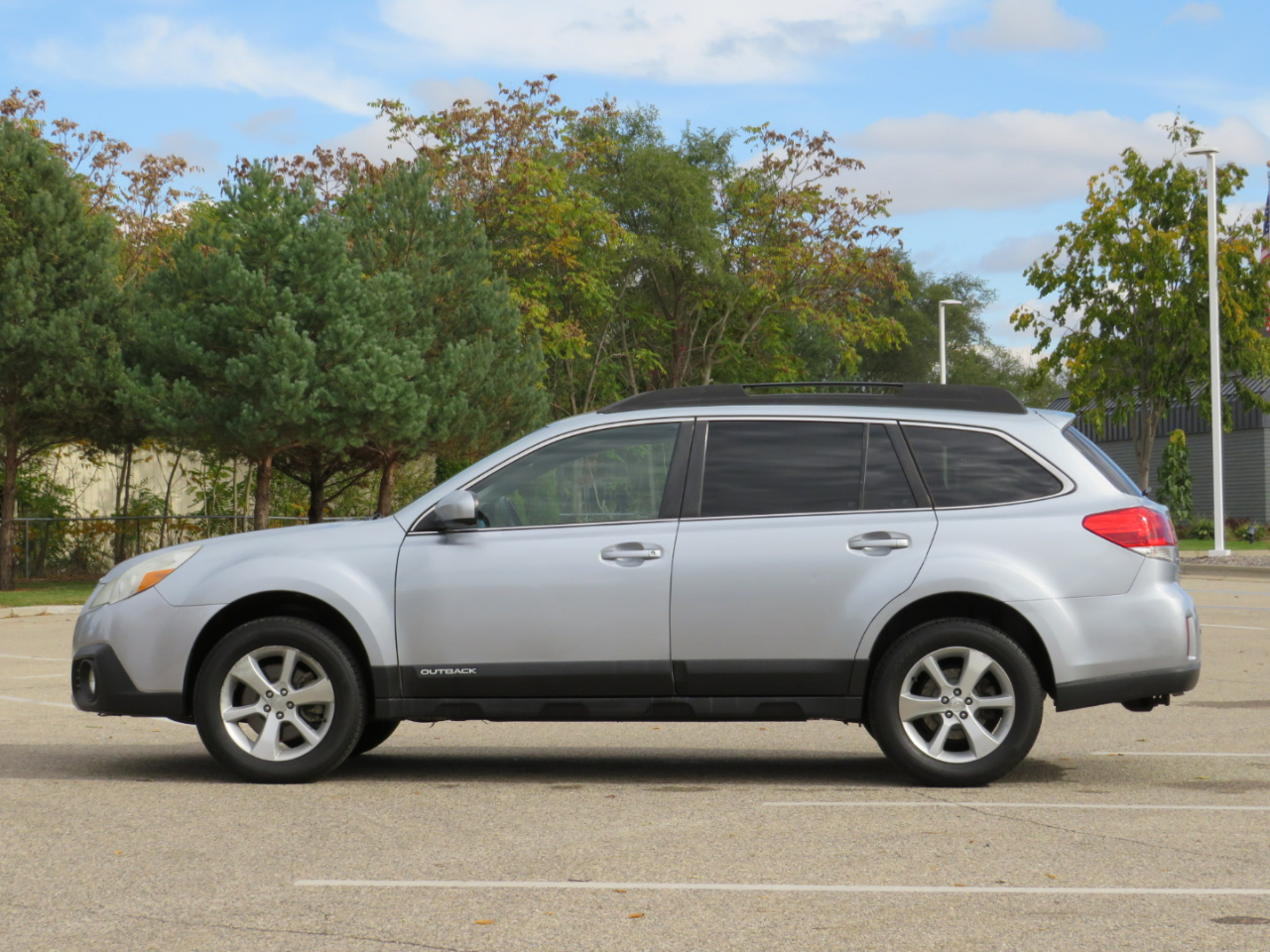Subaru Outback 3.6R Limited 2013 Subaru Outback 3.6R Limited 2013