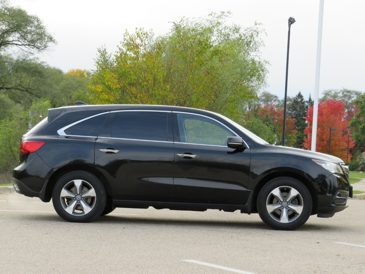 Acura MDX SH-AWD 9-Spd AT 2016 Acura MDX SH-AWD 9-Spd AT 2016