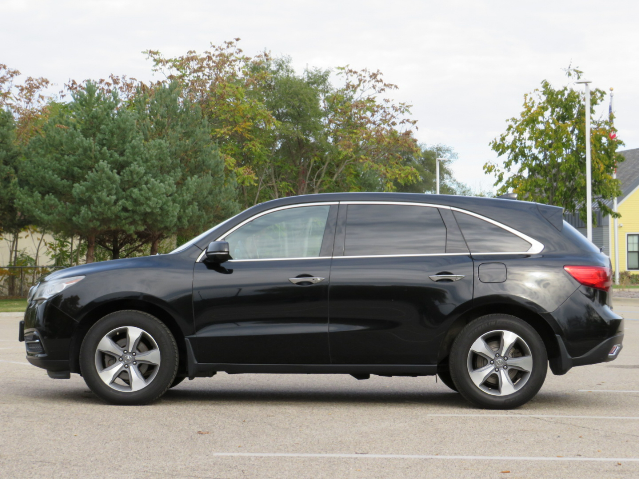 Acura MDX SH-AWD 9-Spd AT 2016 Acura MDX SH-AWD 9-Spd AT 2016