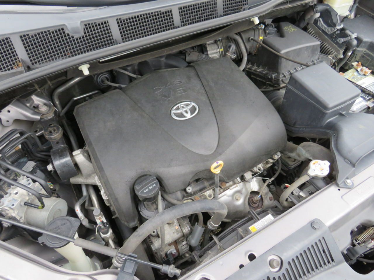 Toyota Sienna XLE 7-Passenger AWD 2017 Toyota Sienna XLE 7-Passenger AWD 2017