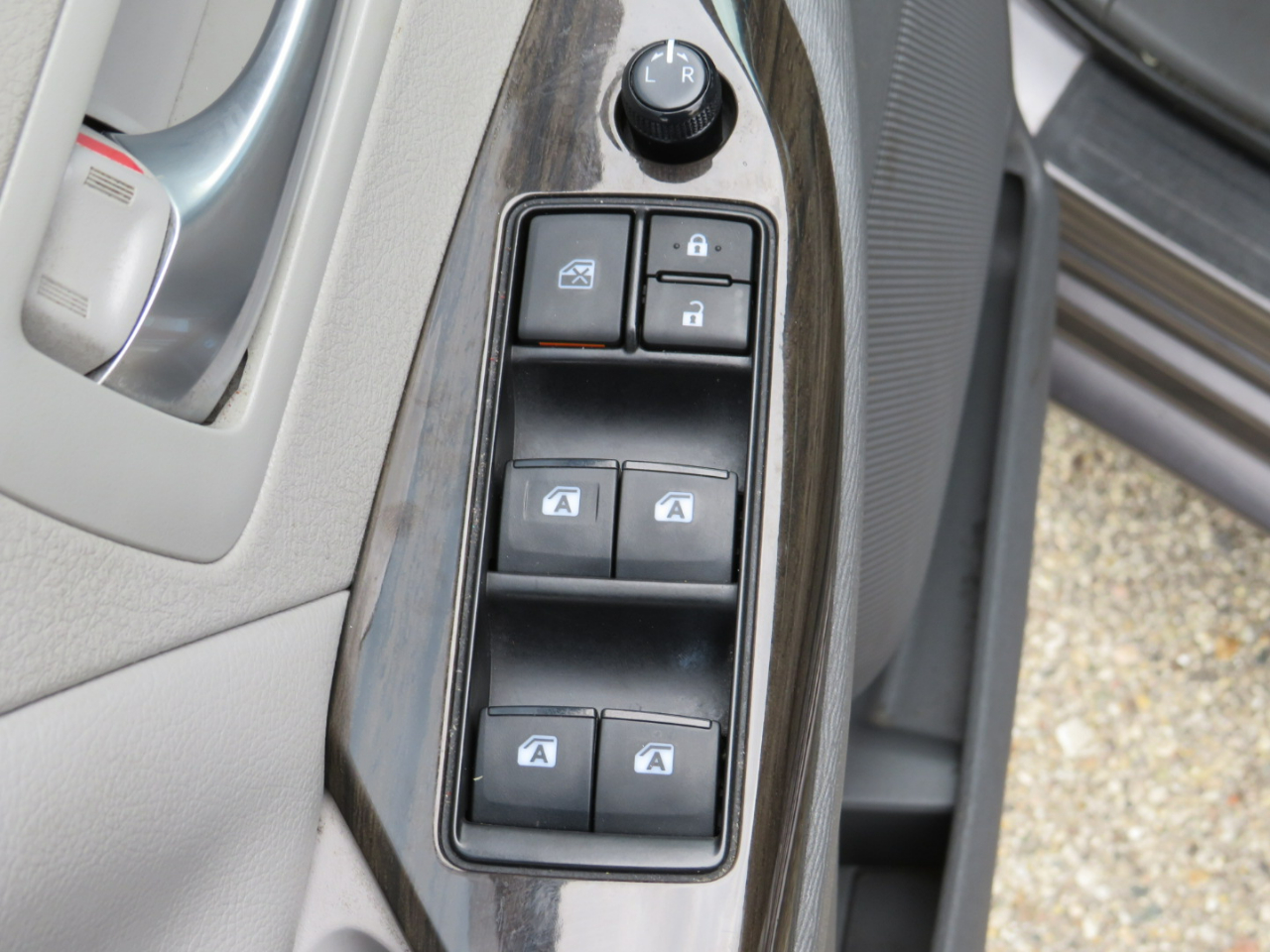 Toyota Sienna XLE 7-Passenger AWD 2017 Toyota Sienna XLE 7-Passenger AWD 2017