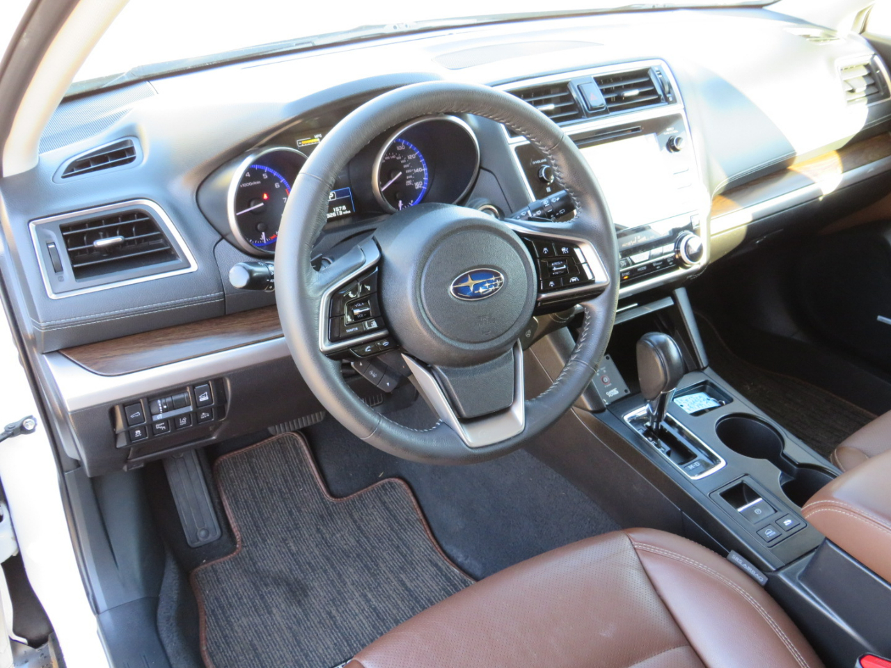 Subaru Outback 3.6R Touring 2018 Subaru Outback 3.6R Touring 2018