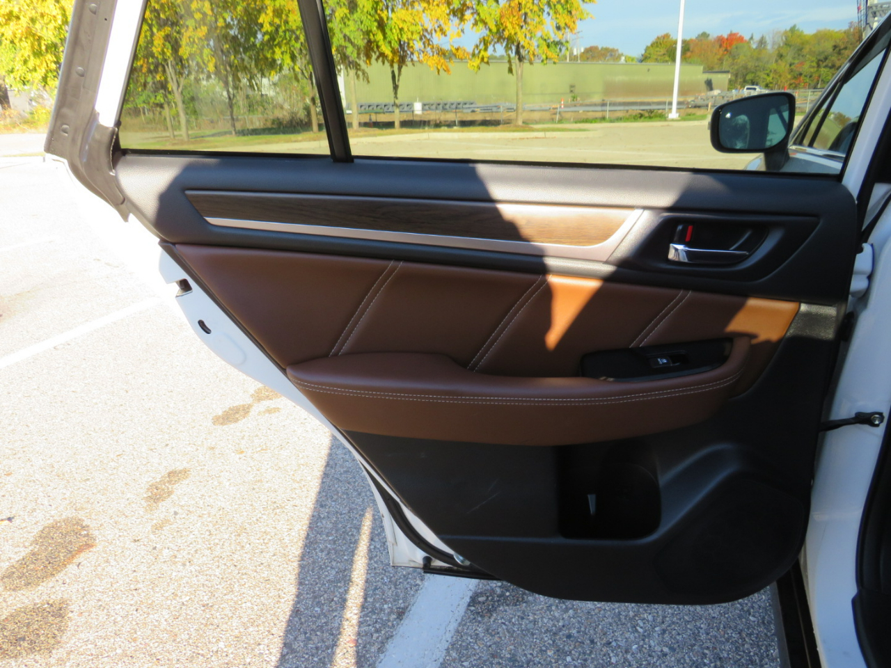 Subaru Outback 3.6R Touring 2018 Subaru Outback 3.6R Touring 2018