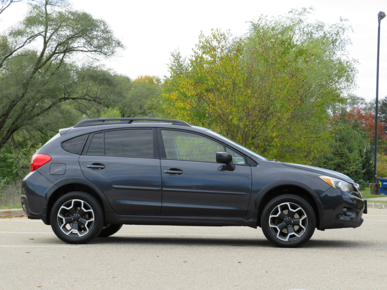 Subaru XV Crosstrek 2.0i Premium PZEV CVT 2015 Subaru XV Crosstrek 2.0i Premium PZEV CVT 2015