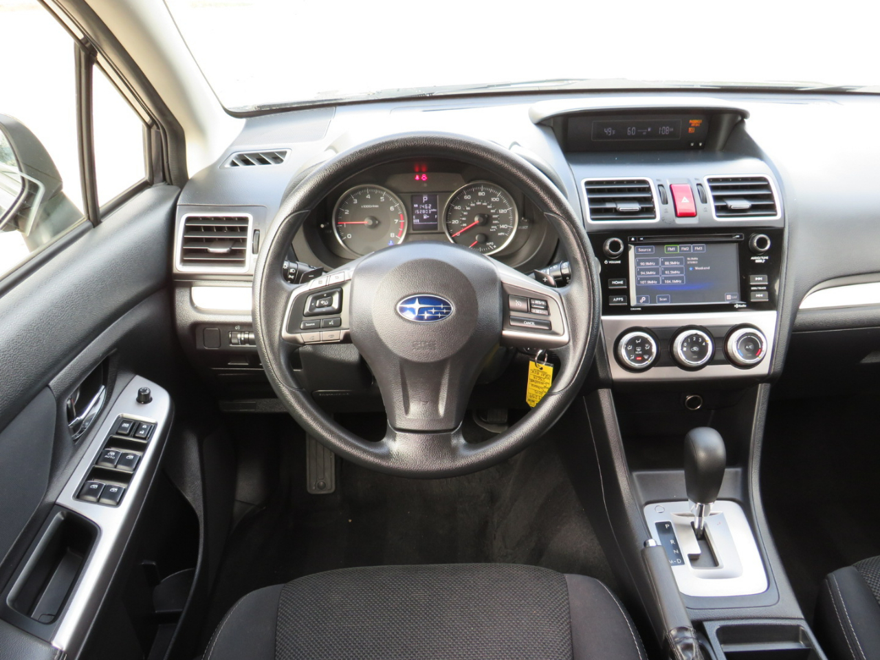 Subaru XV Crosstrek 2.0i Premium PZEV CVT 2015 Subaru XV Crosstrek 2.0i Premium PZEV CVT 2015