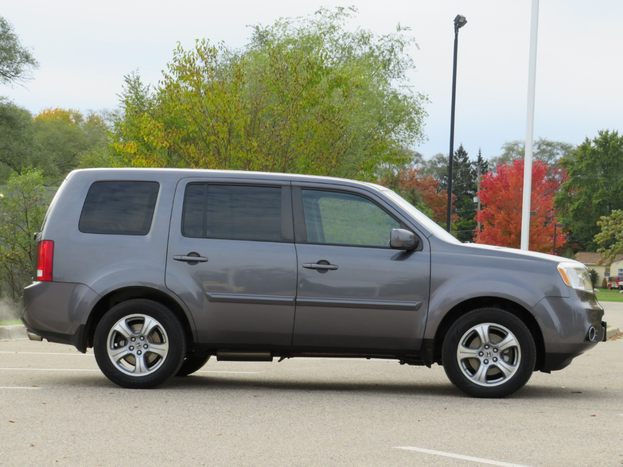 Honda Pilot EX-L 4WD 5-Spd AT with Navigation 2014 Honda Pilot EX-L 4WD 5-Spd AT with Navigation 2014