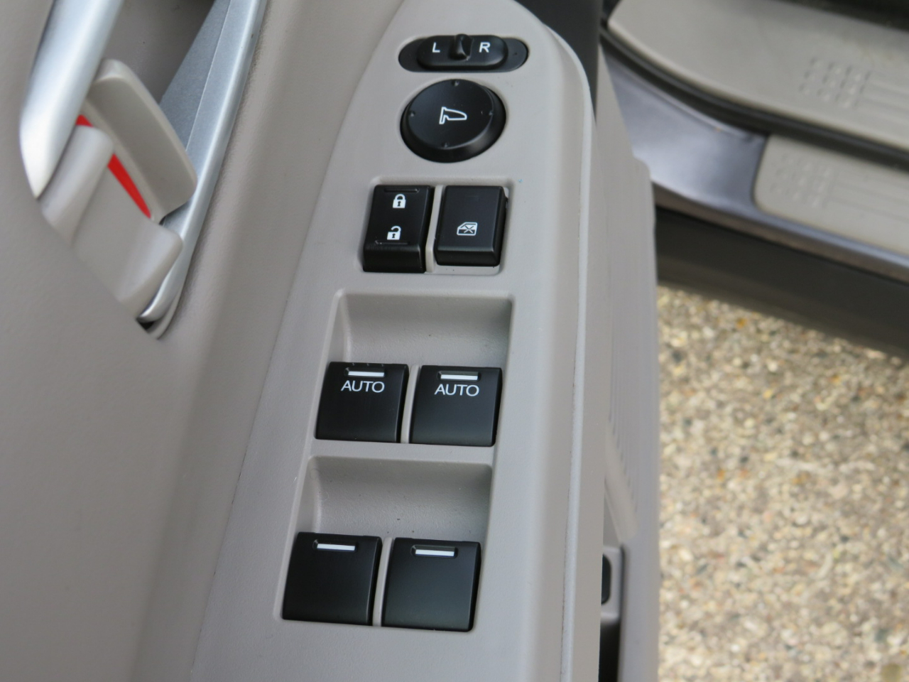 Honda Pilot EX-L 4WD 5-Spd AT with Navigation 2014 Honda Pilot EX-L 4WD 5-Spd AT with Navigation 2014