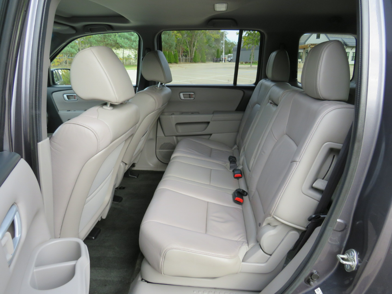 Honda Pilot EX-L 4WD 5-Spd AT with Navigation 2014 Honda Pilot EX-L 4WD 5-Spd AT with Navigation 2014