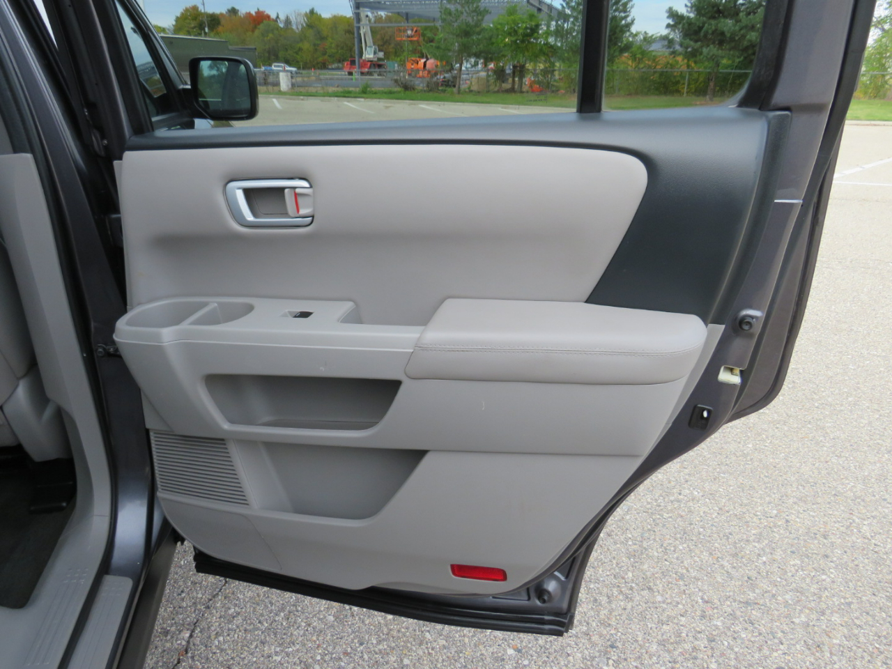 Honda Pilot EX-L 4WD 5-Spd AT with Navigation 2014 Honda Pilot EX-L 4WD 5-Spd AT with Navigation 2014