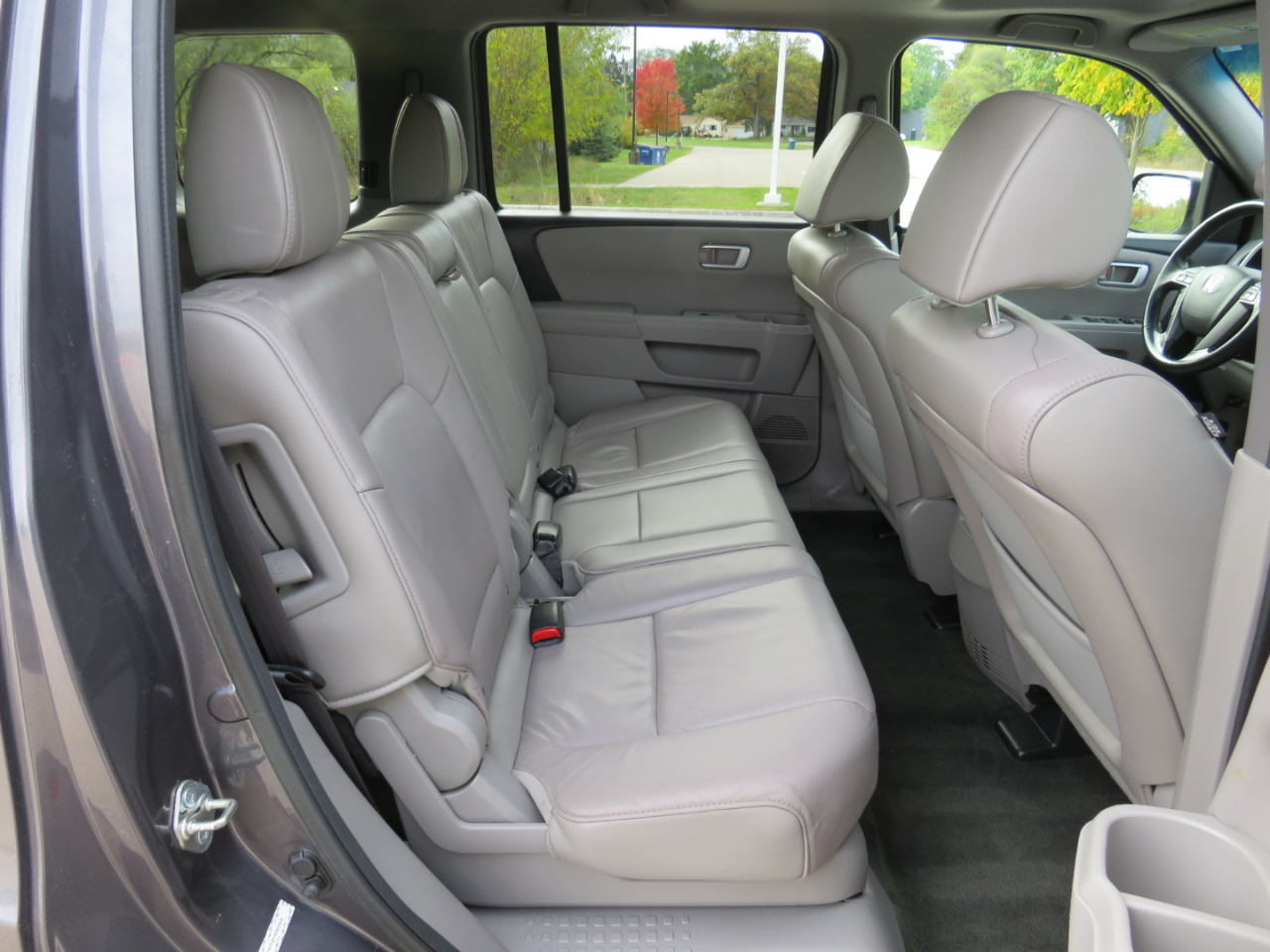 Honda Pilot EX-L 4WD 5-Spd AT with Navigation 2014 Honda Pilot EX-L 4WD 5-Spd AT with Navigation 2014