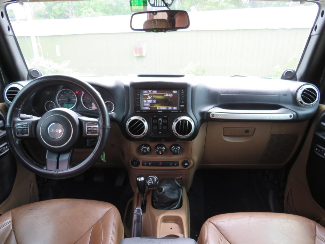 Jeep Wrangler Unlimited Rubicon 4WD 2014