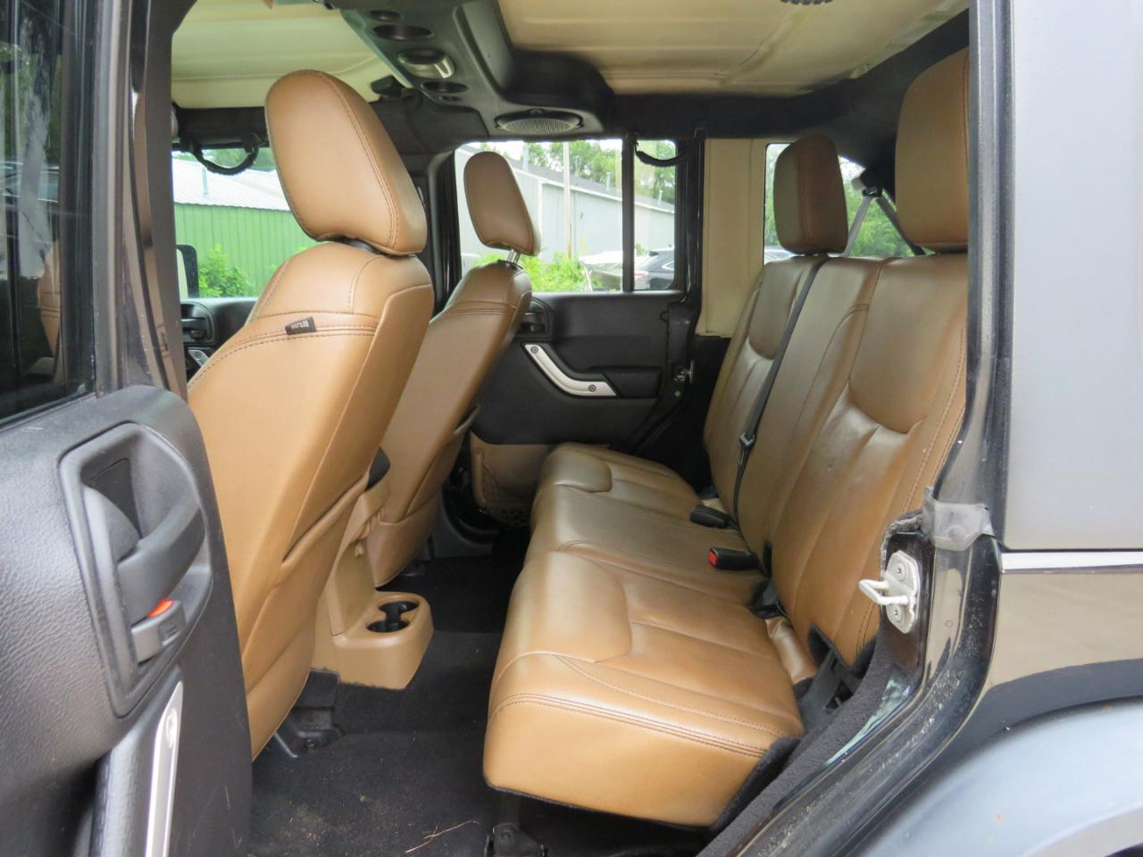 Jeep Wrangler Unlimited Rubicon 4WD 2014