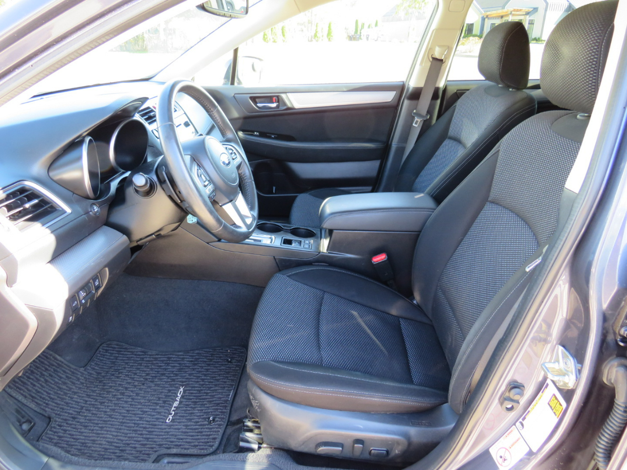 Subaru Outback 2.5i Premium 2017 Subaru Outback 2.5i Premium 2017