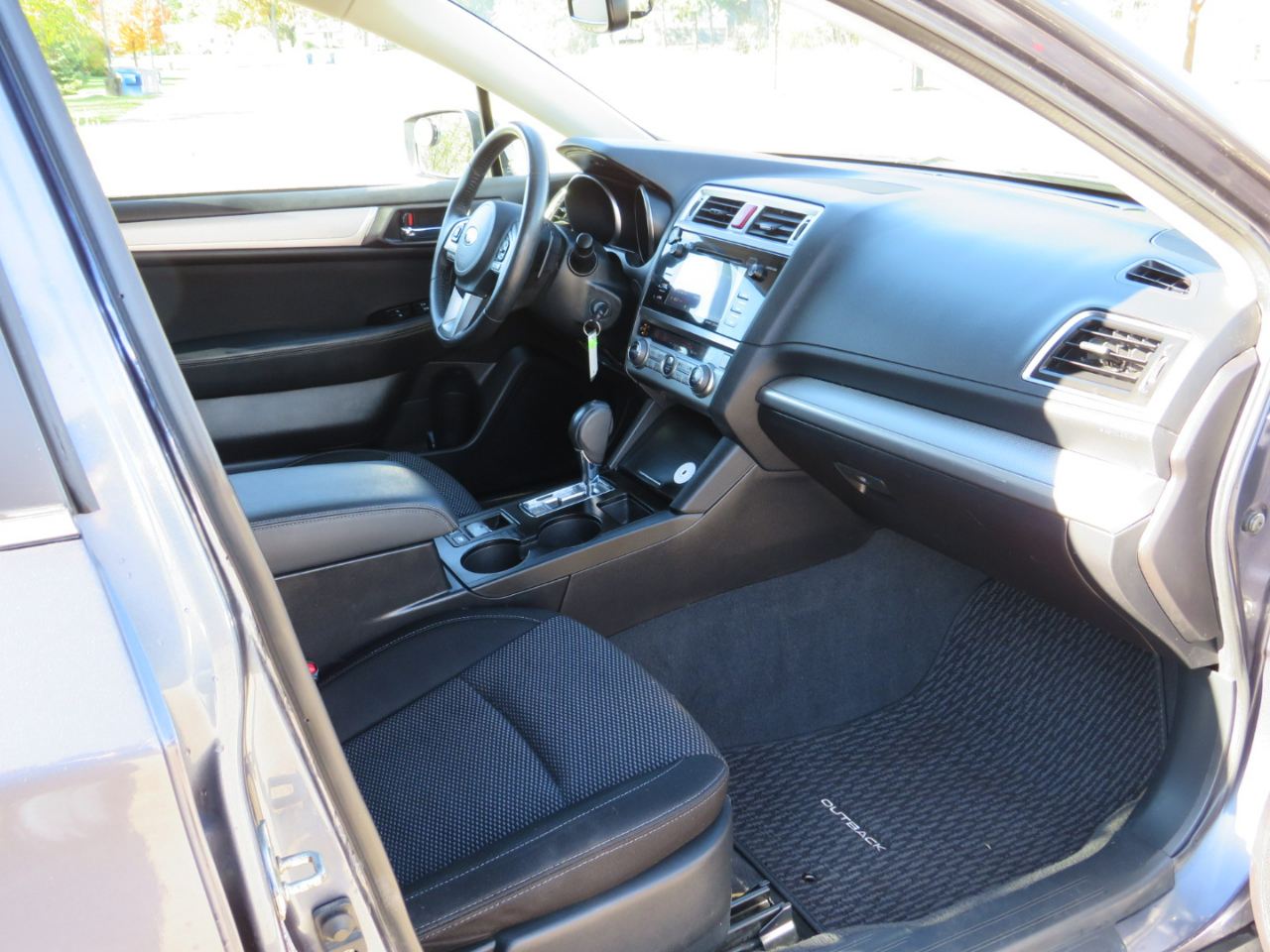 Subaru Outback 2.5i Premium 2017 Subaru Outback 2.5i Premium 2017