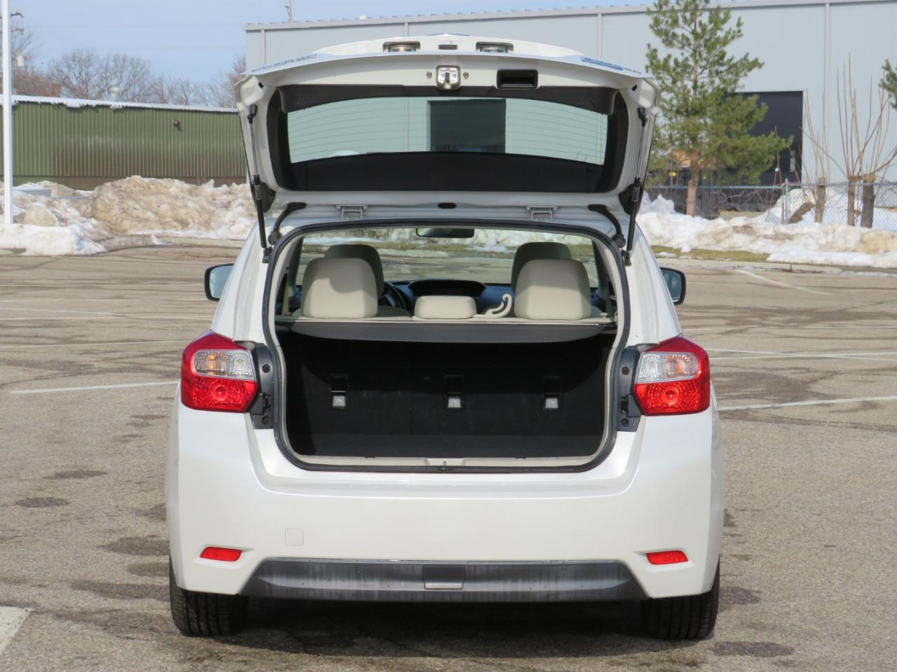 Subaru Impreza 2.0i Sport Premium 2013