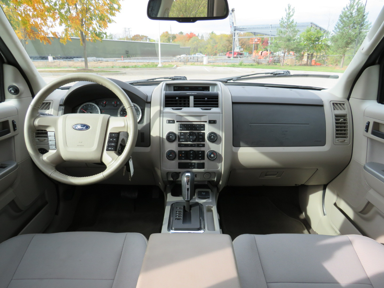 Ford Escape Hybrid FWD 2011 Ford Escape Hybrid FWD 2011