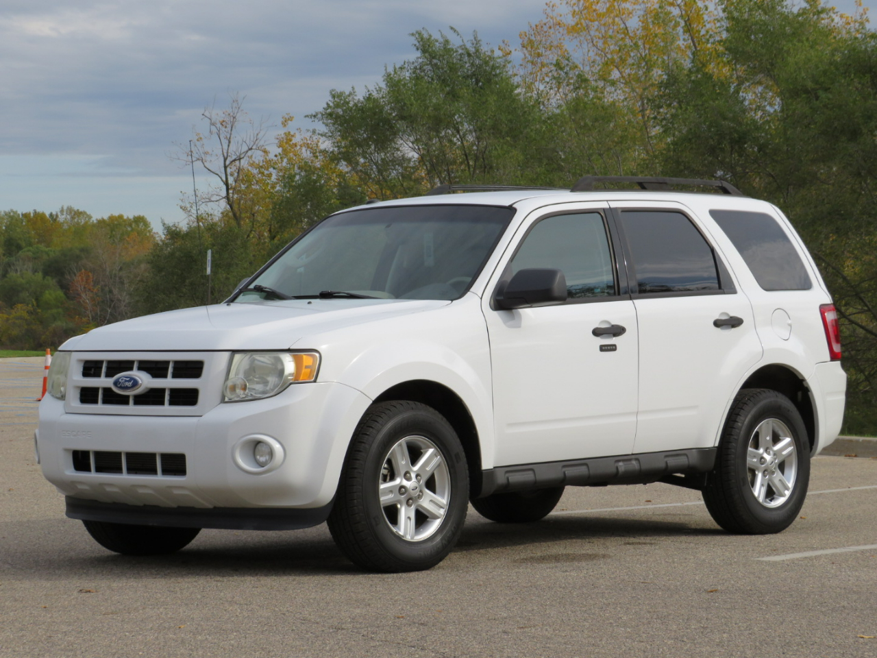 Ford Escape Hybrid FWD 2011 Ford Escape Hybrid FWD 2011