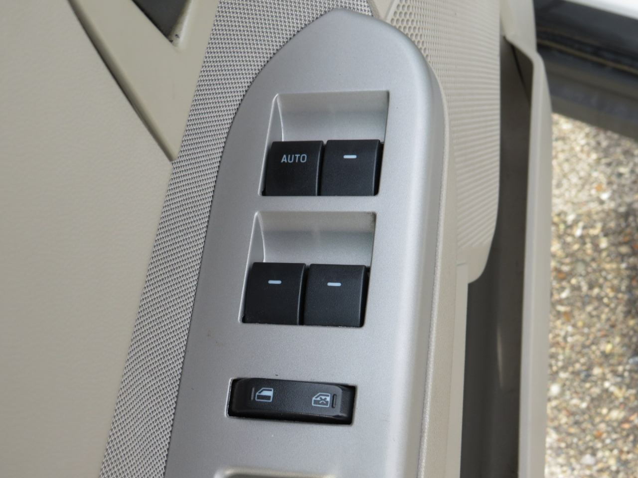 Ford Escape Hybrid FWD 2011 Ford Escape Hybrid FWD 2011