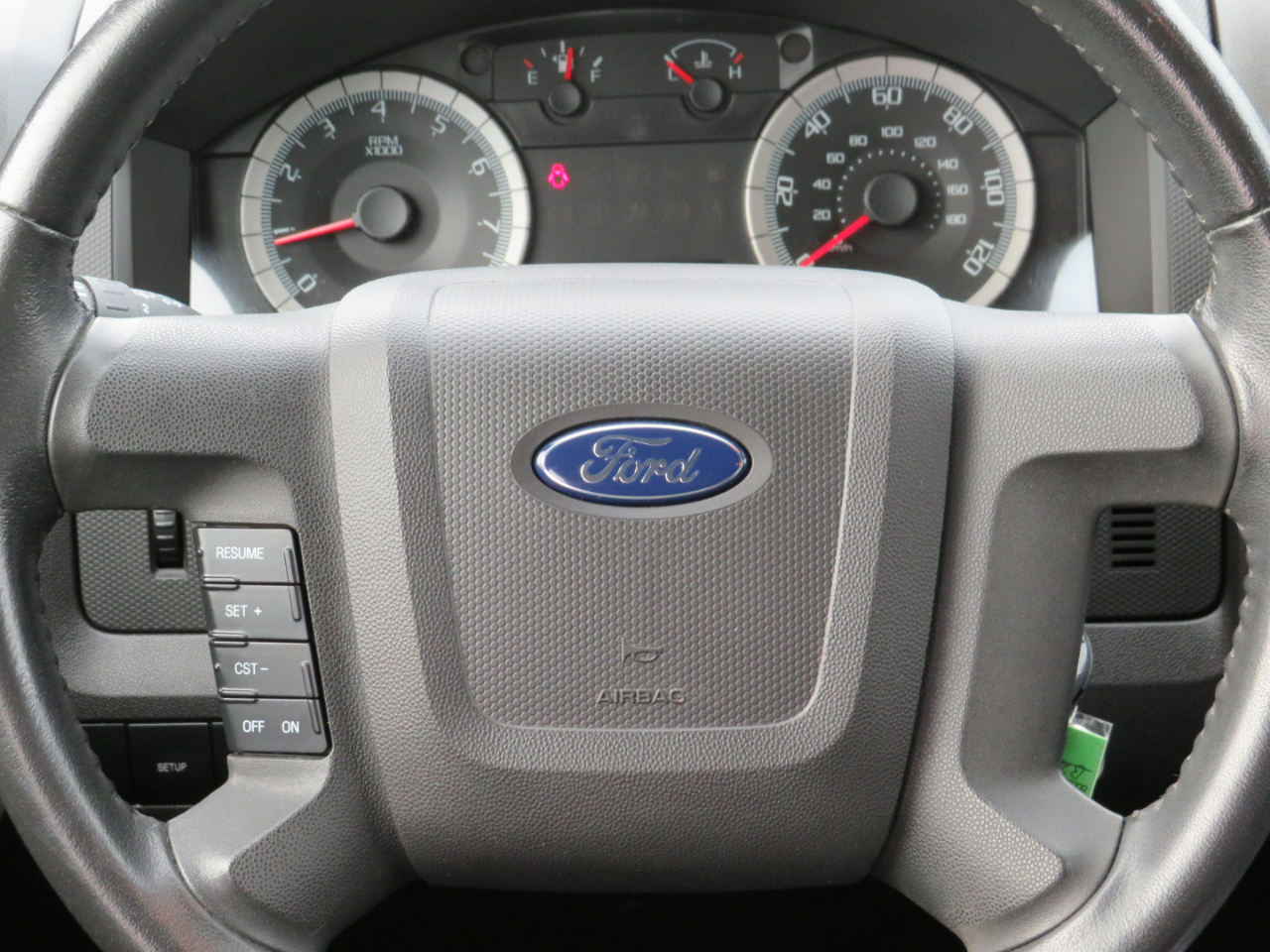 Ford Escape Limited 2WD 2008