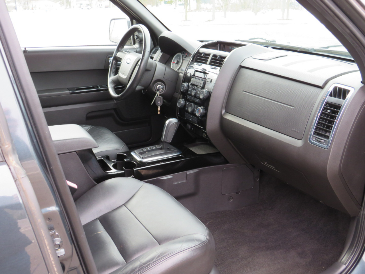 Ford Escape Limited 2WD 2008