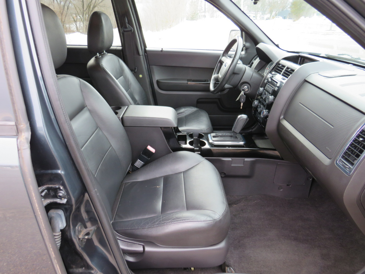 Ford Escape Limited 2WD 2008