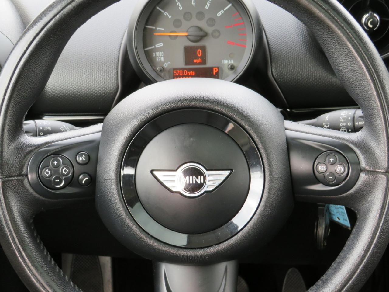 MINI Countryman Base 2015