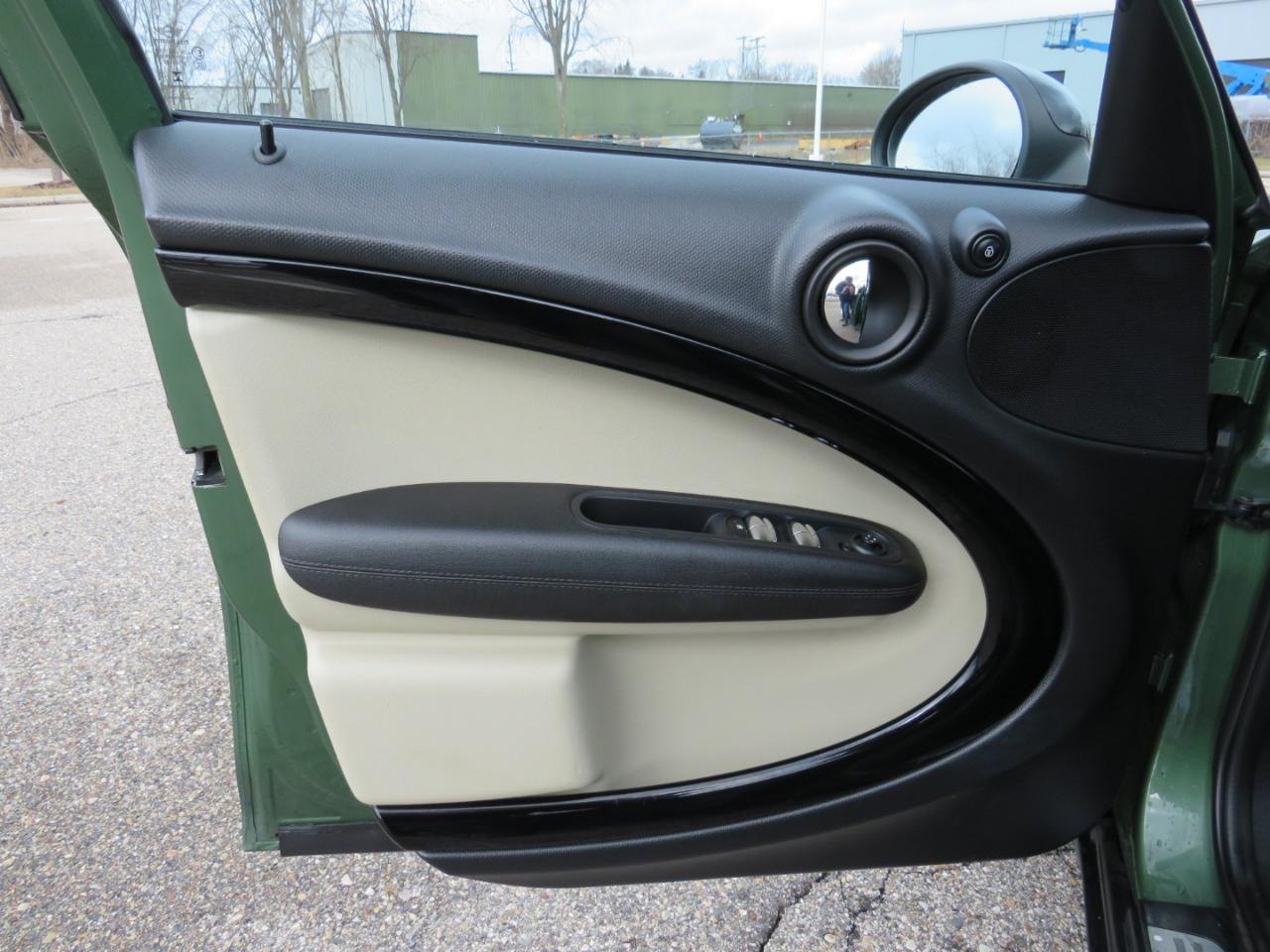 MINI Countryman Base 2015