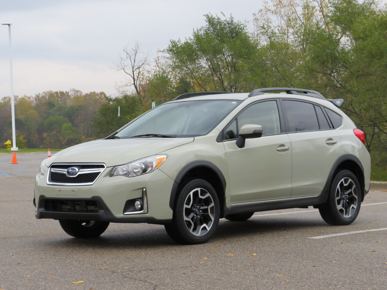 Subaru Crosstrek 2.0i Limited PZEV CVT 2017 Subaru Crosstrek 2.0i Limited PZEV CVT 2017