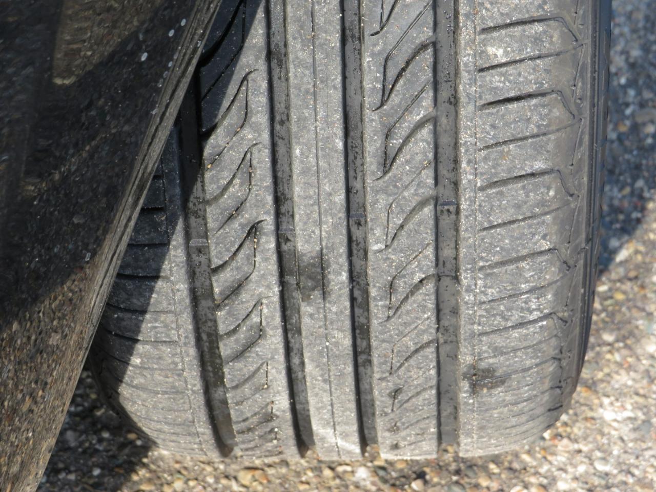 Mercedes-Benz C-Class C300 4MATIC Luxury Sedan 2011