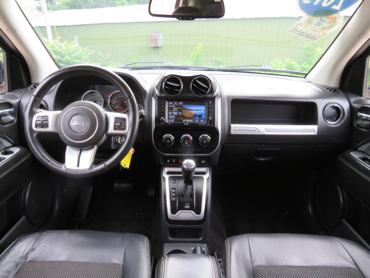 Jeep Compass Latitude FWD 2015