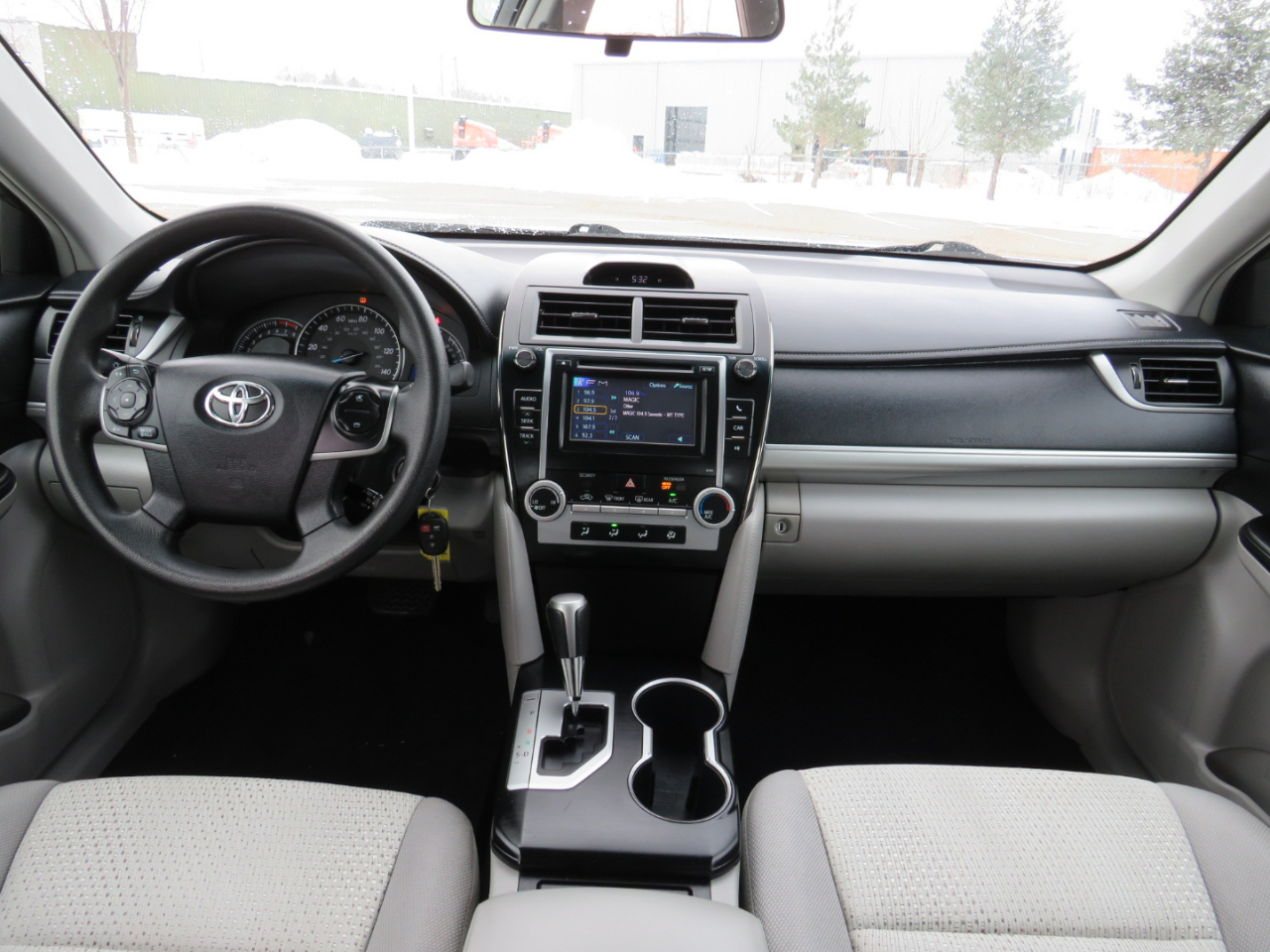 Toyota Camry LE 2014