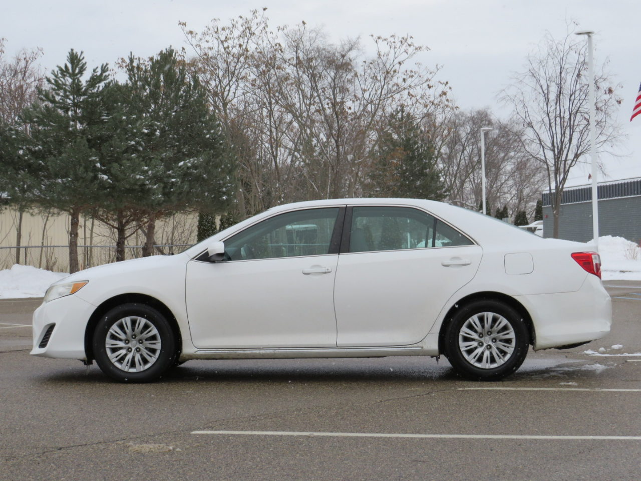 Toyota Camry LE 2014