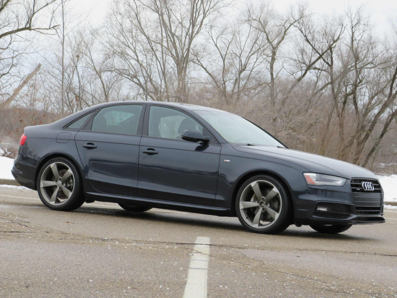 Audi A4 2.0T Sedan quattro Tiptronic 2014