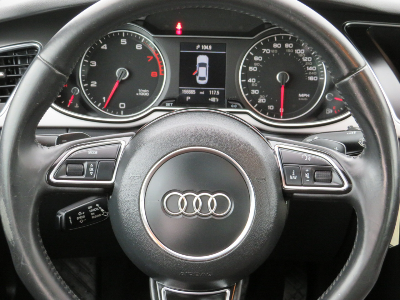 Audi A4 2.0T Sedan quattro Tiptronic 2014