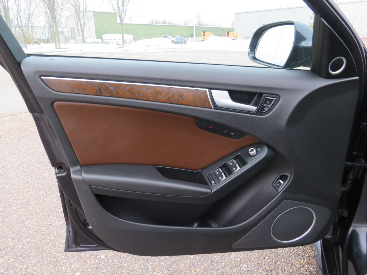 Audi A4 2.0T Sedan quattro Tiptronic 2014