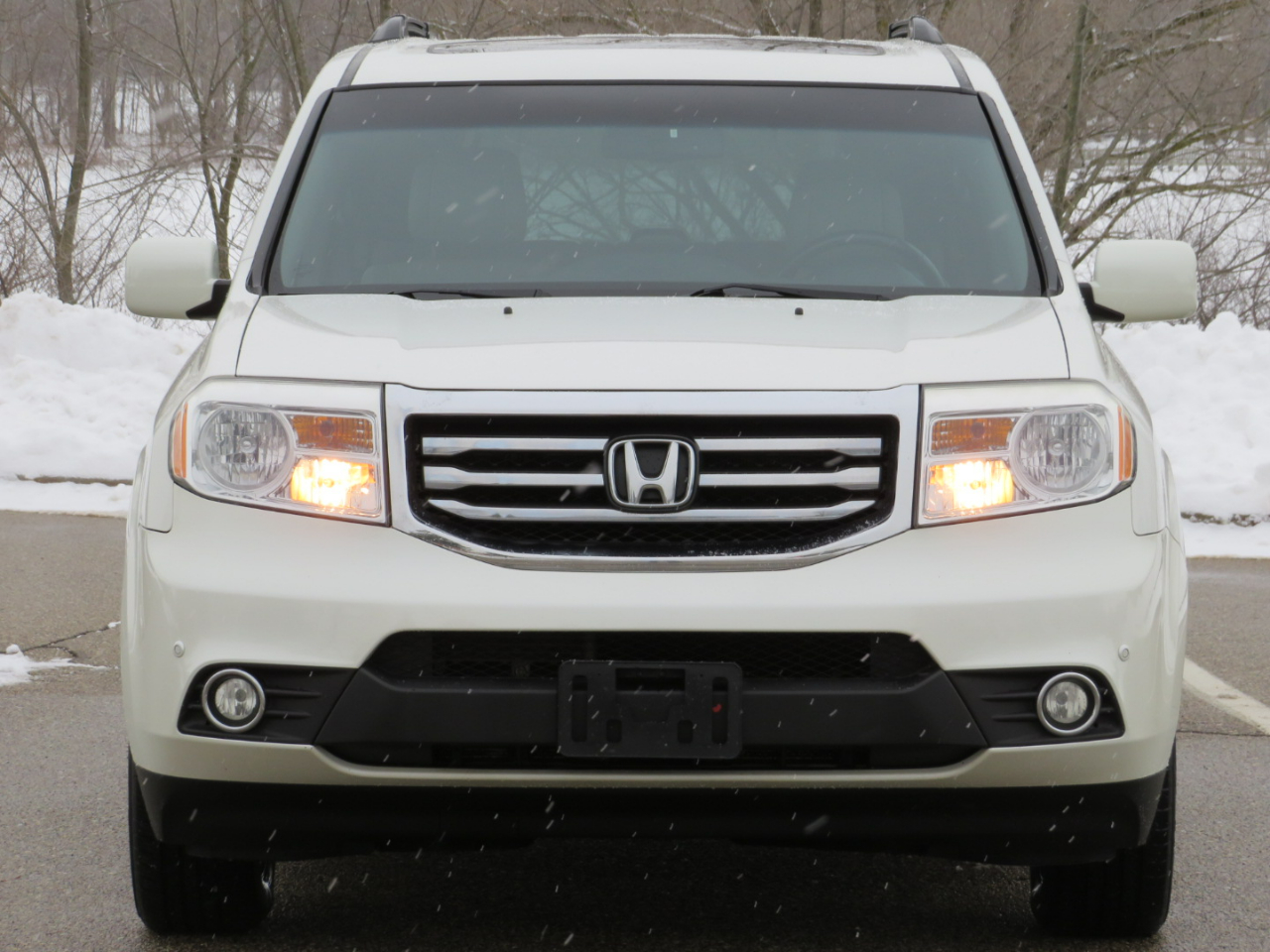 Honda Pilot Touring 4WD 5-Spd AT with DVD 2012