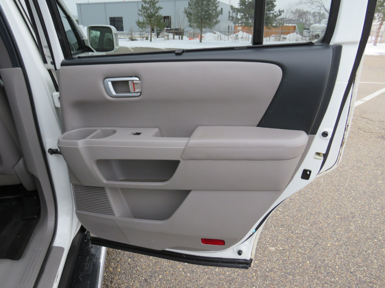 Honda Pilot Touring 4WD 5-Spd AT with DVD 2012