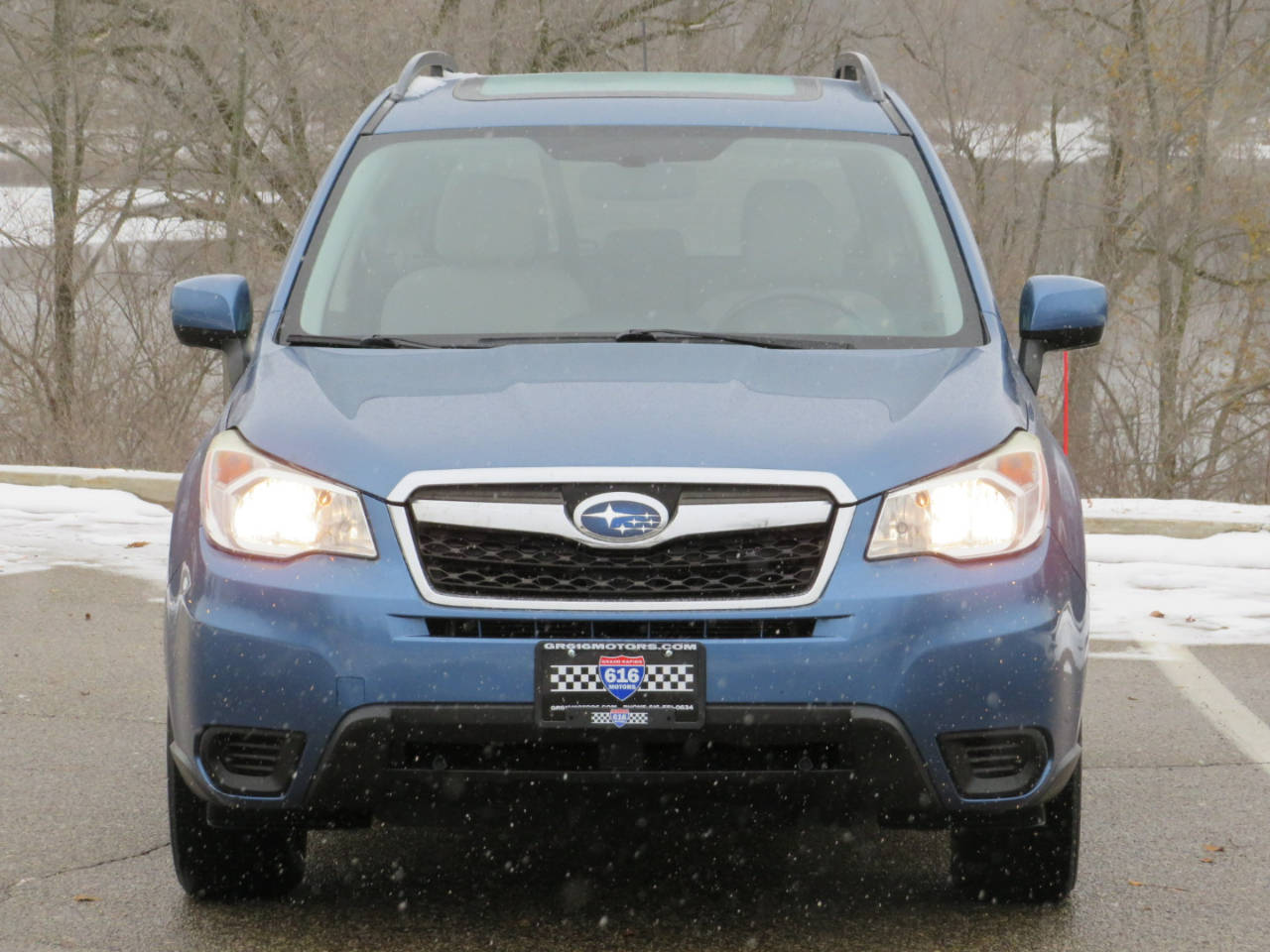 2015 Subaru Forester 2.5i Premium photo 3