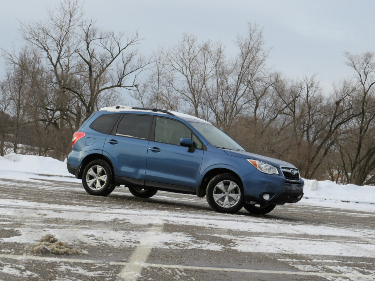 Subaru Forester 2.5i Premium PZEV CVT 2016