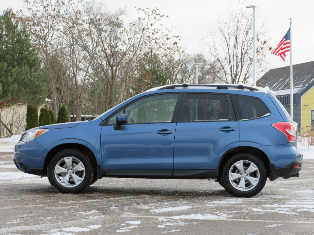Subaru Forester 2.5i Premium PZEV CVT 2016