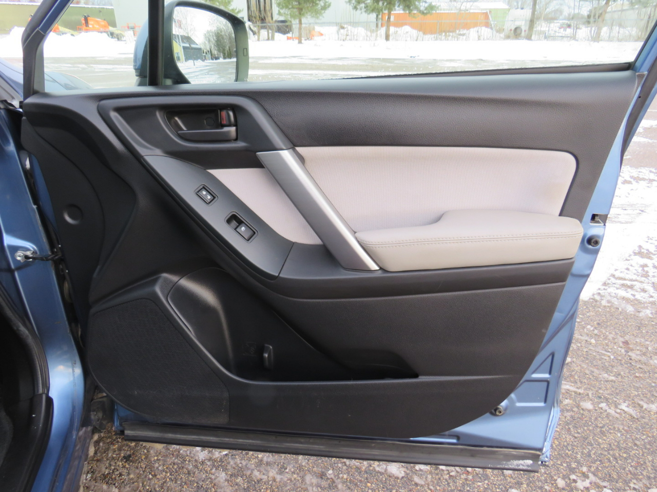 Subaru Forester 2.5i Premium PZEV CVT 2016