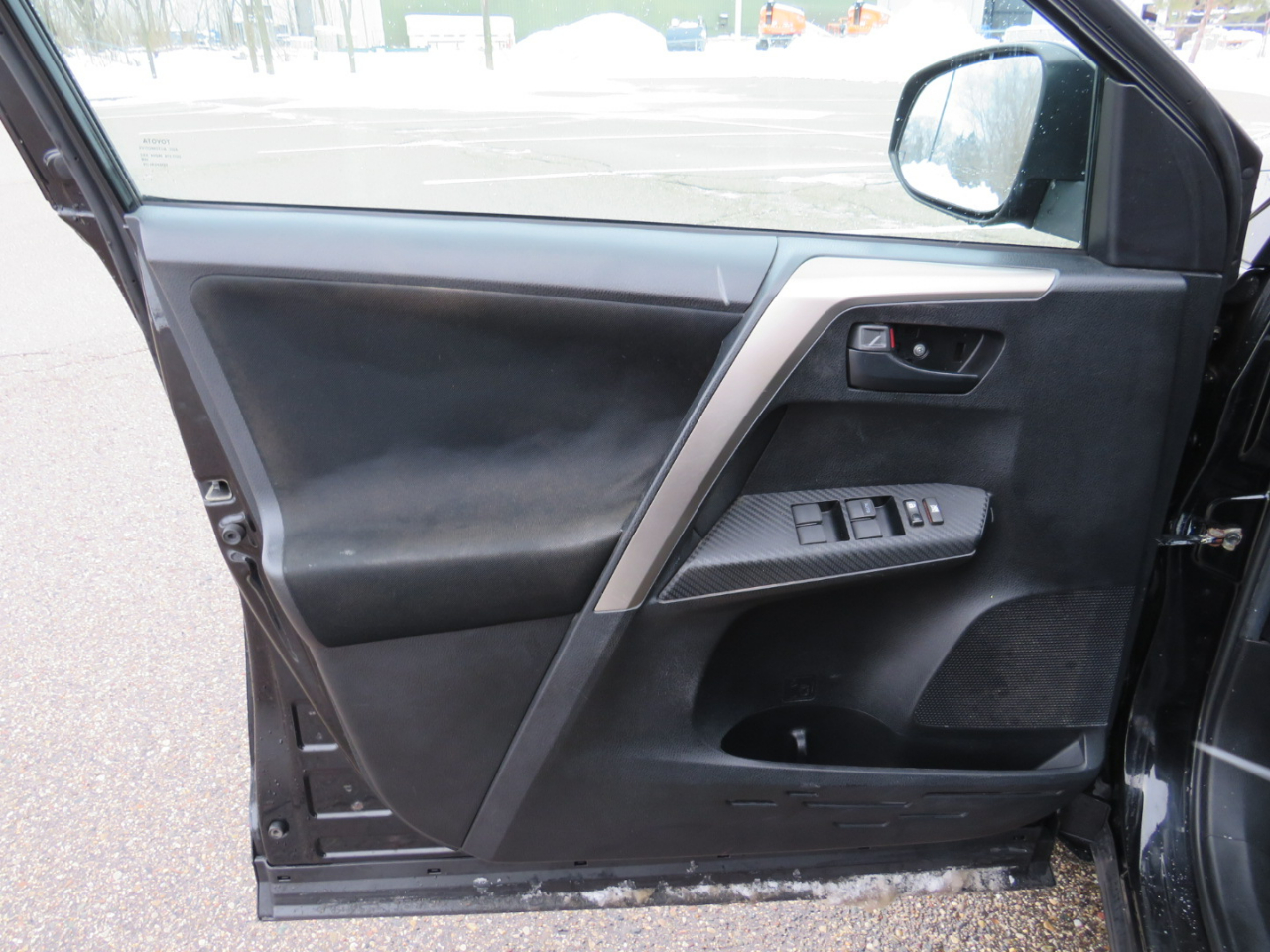 Toyota RAV4 LE AWD 2015