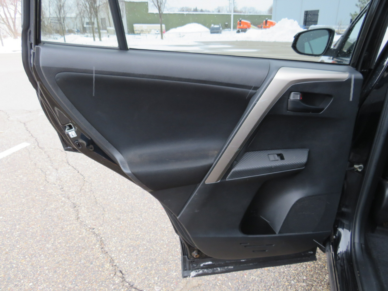 Toyota RAV4 LE AWD 2015